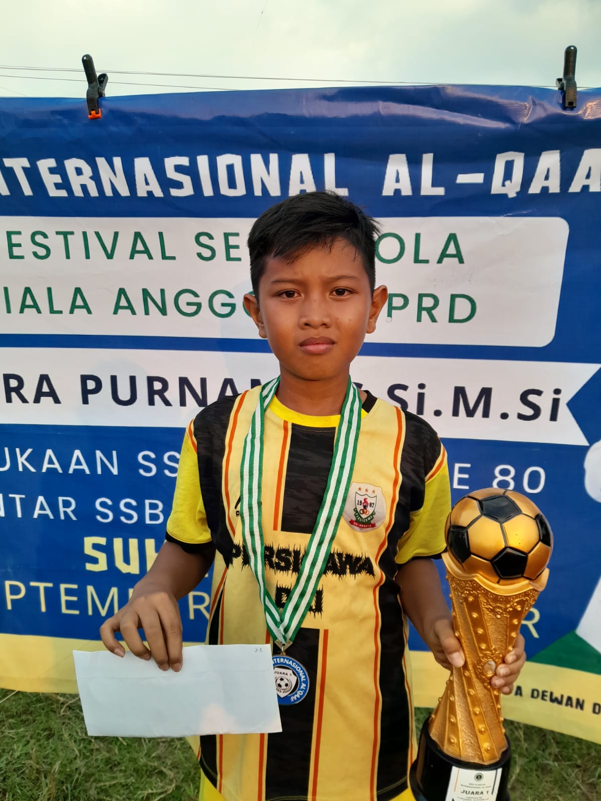 MUHAMMAD NEZAN ALVARO